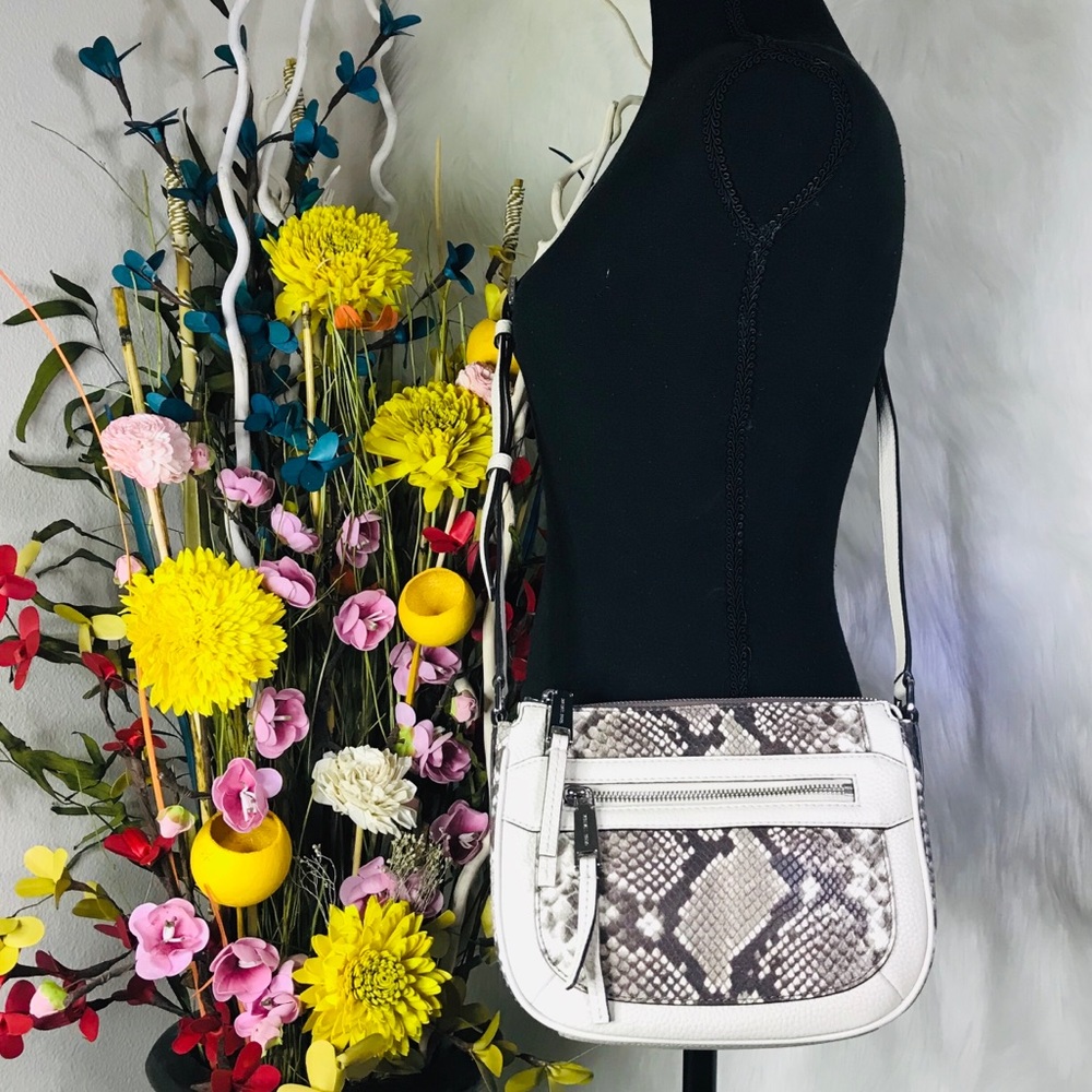 Michael Kors Julia Medium Python Messenger Bag - Picture 7 of 8